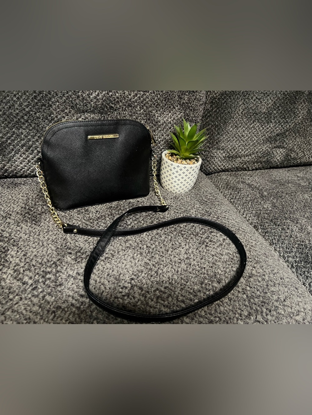 Steve Madden Black Crossbody Bag with Gold Chain Accent